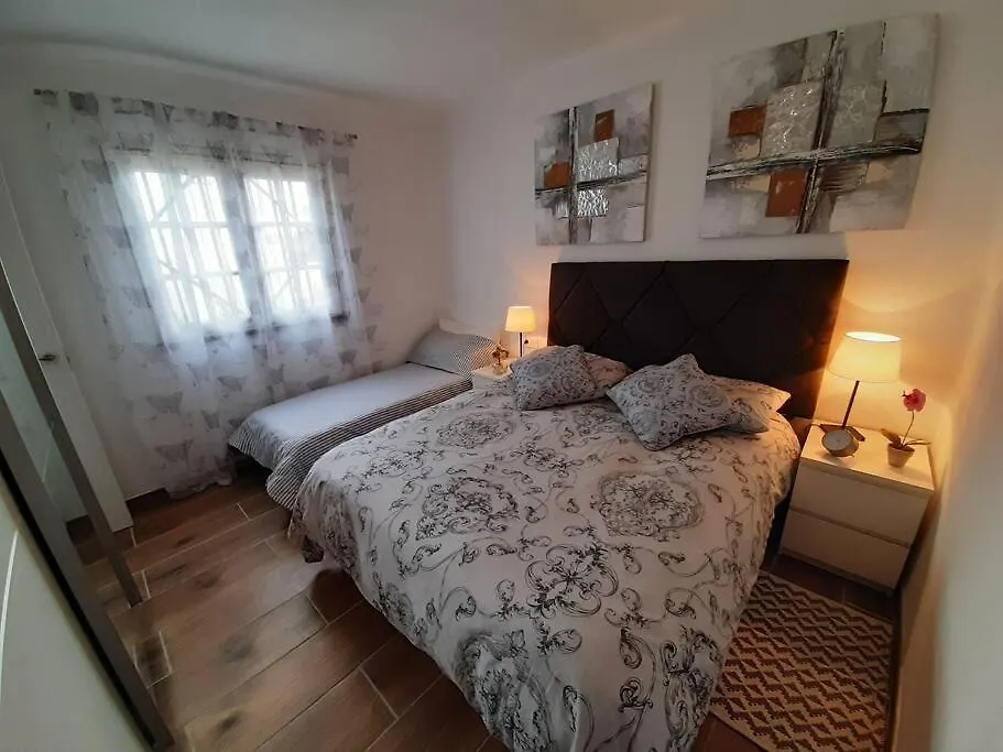 2 Bedroom Apartment Grandfloor-Pto. Del Carmen بويرتو ذيل كارمين إسبانيا